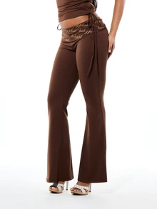 BABYPHAT Pantalones acampanados de talla grande con cintura con logo, detalle de doblez y lazo, largo completo - Marrón - Ver 6