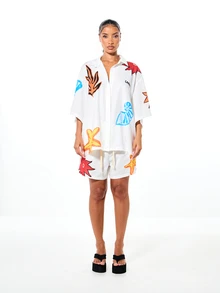 SUMWON WOMEN Oversized Drawstring Shorts With Ocean Inspired Marine Print Motifs Summer Beach Holiday Casual Relaxed Fit - White - View 3
