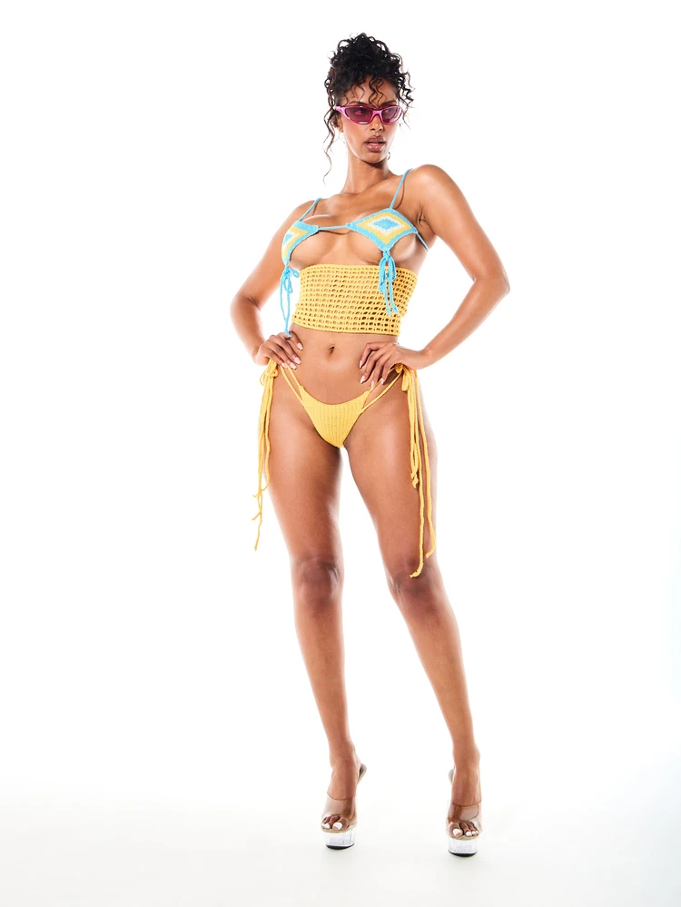 SUMWON WOMEN Crochet Knit Co-Ord Set With Cut-Out Bralette Top And Tie-Side Bikini Bottom Summer Beach Two-Piece