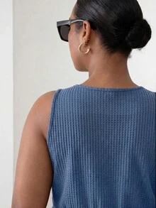 ELLERISSA Vestido midi de punto gofrado con cuello redondo, sin mangas y botones delanteros en azul intenso, talla grande - Vivid Blue - Ver 2