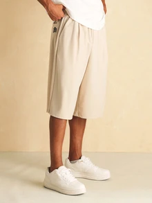 SUMWON Short Bermuda coupe décontractée en maille interlock avec taille élastiquée et détail de logo brodé pour l'été - Nude - Voir 1