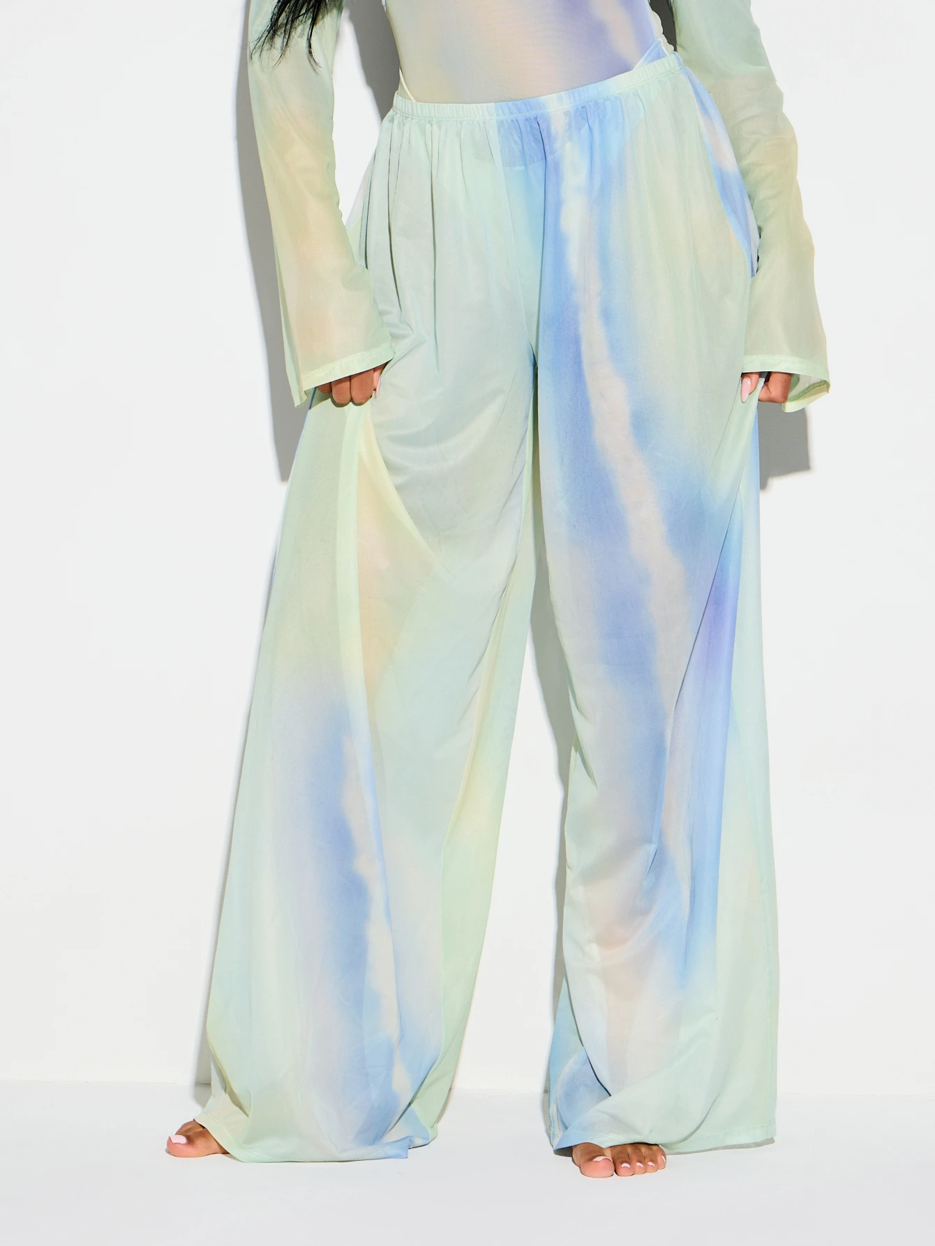 Watercolor Print Wide Leg Mesh Trousers