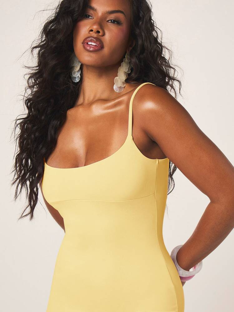 MISSGUIDED Slinky Bodycon Mini Dress With Scoop Neck And Adjustable Spaghetti Straps Summer Party Club Wear