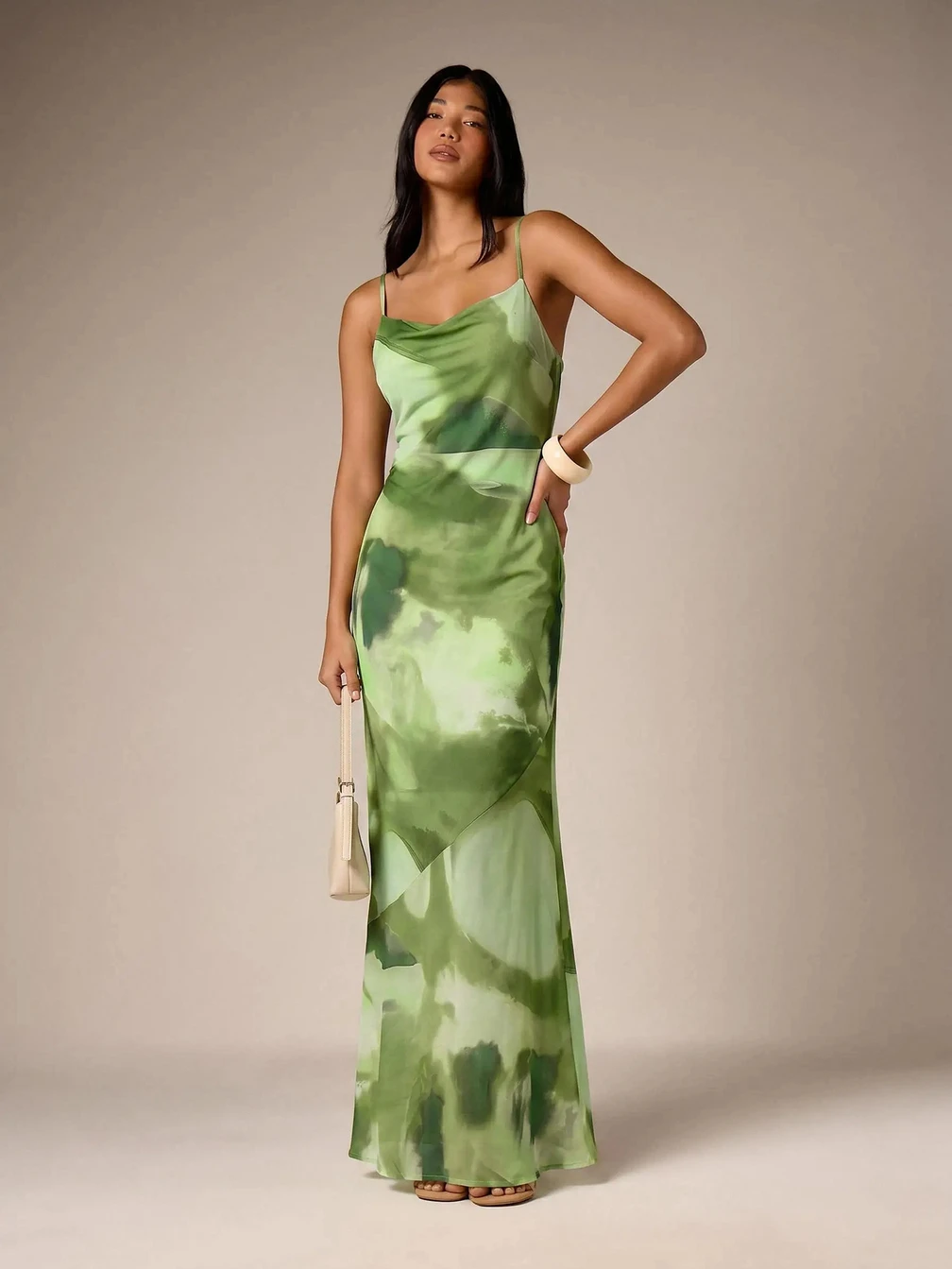 black cut out sparkly dress Athena Sequin Cutout Drape Mini – Ellaé Lisqué fit:Petite LAmade This captivating A Jenny Packham NWT Silverstone