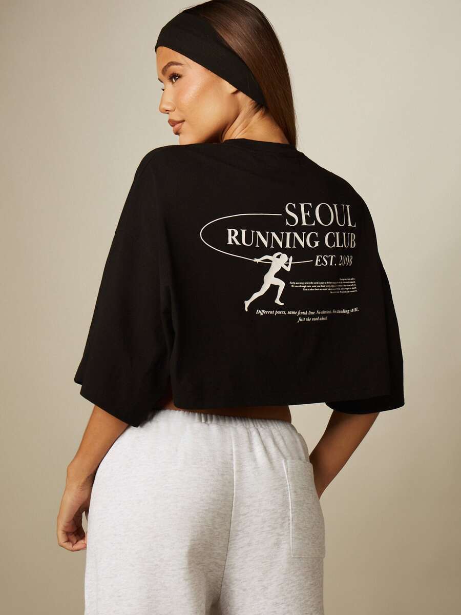 MISSGUIDED Seoul Running Club Est. 2008 Oversized Crop T-Shirt With Graphic Back Print And Chest Logo - Black - View 1