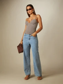 MISSGUIDED 彈性條紋罩杯細肩帶吊帶上衣，可調節細肩帶與心形領口，夏季必備款 - 彩色 - 查看 4