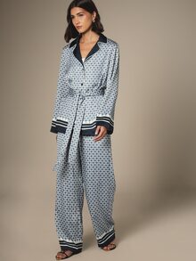 KSTM Celana Palazzo Lebar dengan Motif Geometris, Pinggang Elastis, dan Detail Garis-Garis di Bagian Bawah - MultiWarna - View 2