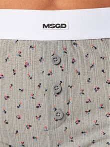 MISSGUIDED 花卉鏤空羅紋短版上衣與男孩短褲家居套裝，附彈性品牌腰帶，舒適睡衣套裝 - 灰色 - 查看 6