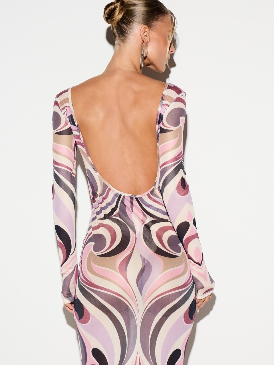 KIZN Long Sleeve Swirl Print Bodycon Maxi Dress With Open Back