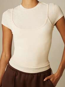 MISSGUIDED Kaos Slim Fit Dua Lapis dengan Detail Overlay Cami, Kerah Bulat, Lengan Pendek, Atasan Rajut Pas Badan - Khaki - View 2