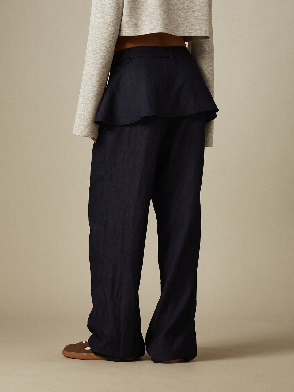 MISSGUIDED Straight Leg Jeans With Peplum Frill Waist Detail Wide Leg Dark Wash Trouser Pleated Casual Chic