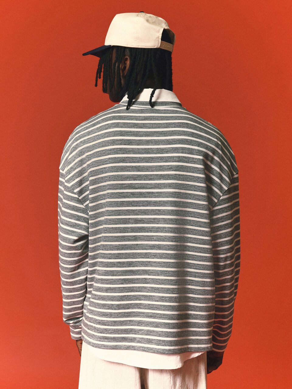 Chemise polo de rugby à manches longues rayée avec col et coupe ample décontractée pour le printemps et l'été