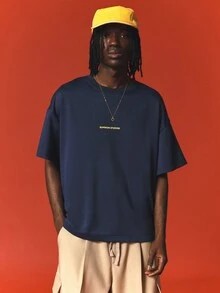 SUMWON Studios Boxy Fit Printed Crew Neck Short Sleeve Tee With Script Logo Back Graphic - Navy Blue - View 2