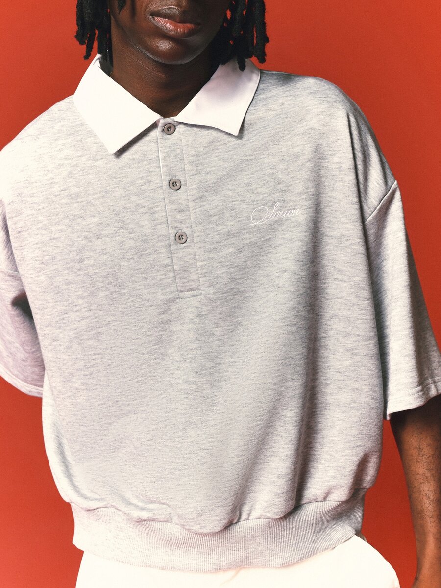 SUMWON Sweatshirt Polo Lengan Pendek Ukuran Besar dengan Kerah Lebar, Kancing Depan, dan Bordir Logo Tulisan, Atasan Kasual Musim Panas - Grey - View 1
