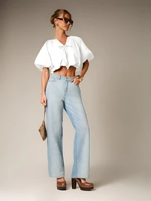 AiiRZ Top Cropped Puffball com Decote em V com Amarração na Frente e Mangas Bufantes Volumosas para o Verão - Branco - Visão 4