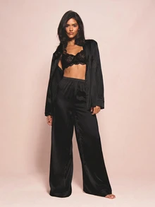 MISSGUIDED 緞面新娘刺繡睡衣套裝，長袖上衣與寬腿長褲，新娘婚禮禮物 - 黑色 - 查看 5