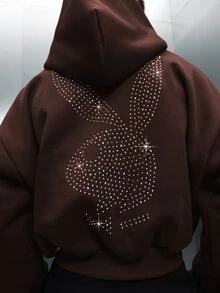 PLAYBOY X SUMWON Sudadera con capucha Crop Fit Essentials Oversized con gráfico de conejo con cristales de strass en la espalda - Marrón Chocolate - Ver 6