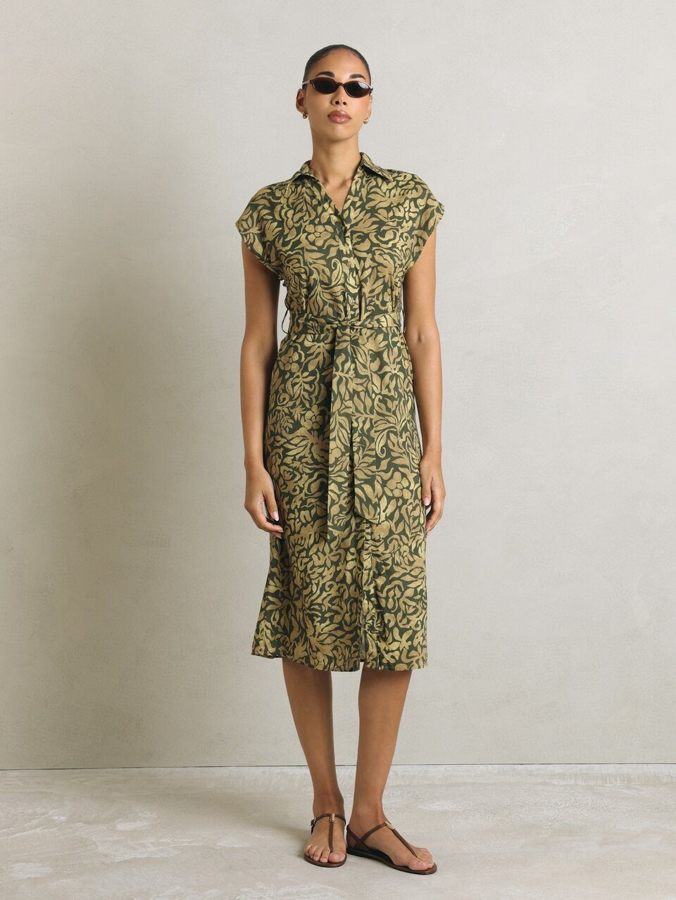 KSTM Vestido Camisa Midi com Estampa Floral, Manga Curta, Cintura com Cinto e Gola com Colarinho, Vestido de Verão para o Dia