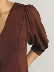 KSTM Vintage-Inspired Balloon Puff Sleeve V-Neck Blouse With Seam Detail And Button Cuff Cropped Top - Brown - View 6