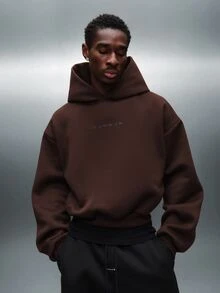 PLAYBOY X SUMWON Sudadera con capucha Crop Fit Essentials Oversized con gráfico de conejo con cristales de strass en la espalda - Marrón Chocolate - Ver 4