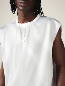SUMWON Camiseta sin mangas con estampado de club, cuello redondo y estampado de logo desgastado en la espalda - Gris - Ver 6