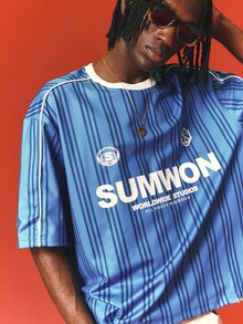 SUMWON Worldwide Studios Boxy Fit Vertical Stripe Football Jersey T-Shirt With Graphic Logo Print - Blue and White - View 4