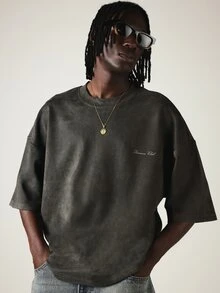 SUMWON Oversized Acid Washed Crop T-Shirt With Handwritten Poetry Back Print And Script Logo - Dark Grey - View 2