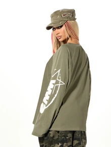 SUMWON WOMEN Oversized Long Sleeve Crop Top With Graffiti Sleeve Print And Raglan Cut Street Style - Green - View 2