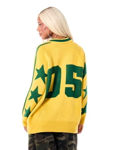 SUMWON WOMEN Bronx Intarsia Knit Oversized Polo Sweater With Star Print And Number Graphic V-Neck Collar - Multicolor - View 2