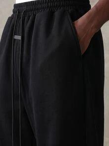 SUMWON Essential Boxy Fit ärmelloses Rundhals-Tanktop Co-Ord Set mit lockeren Kordelzug-Shorts Sommer Lässig Streetwear - Schwarz - Übersicht 7