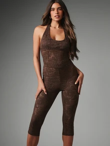 MISSGUIDED Floral Lace Halter Neck Crop Top And Cropped Capri Legging Co-Ord Set For Summer Parties - Coffee Brown - View 1
