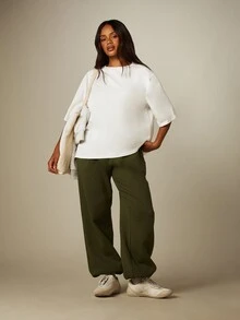 MISSGUIDED 寬鬆落肩圓領短袖T恤，背面印花，附Pilates與Matcha Wellness Club標語 - 白色 - 查看 3
