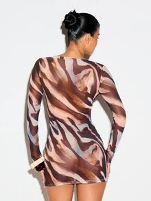 KIZN Printed Mini Dress Long Sleeve Boat Neck Abstract Watercolor Animal Print Bodycon Party Night Out - Brown - View 2