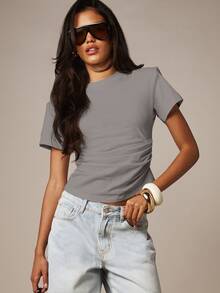 MISSGUIDED Kurzärmeliges T-Shirt mit Rundhalsausschnitt, gerafften Seiten, gekürzter Länge, schmaler Passform, lässiges Sommer-Essential-Top - Grau - Übersicht 5