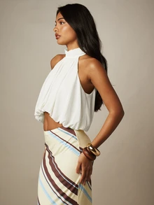 MISSGUIDED Halter Neck Crop Top With Draped Chiffon Design And Open Back For Summer Vacation Party White Sexy Elegant - White - View 4