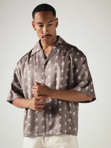 SUMWON Villa Pool Bar Beach Club Monogram AOP Short Sleeve Boxy Satin Camp Collar Button-Up Shirt Summer Holiday - Brown - View 2