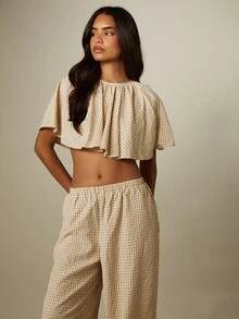 MISSGUIDED Top court à cape à carreaux avec manches volantées, détail de nœud dans le dos, encolure froncée, chemisier bohème pour vacances d'été - Multicolore - Voir 1