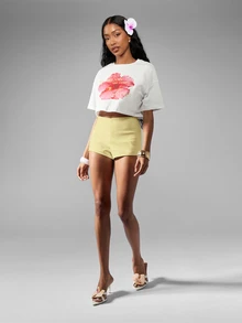 MISSGUIDED 高腰迷你熱褲 夏季度假派對時尚修身平滑面料短褲 - 米色 - 查看 6