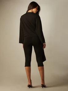 MISSGUIDED Tie Front Long Sleeve Oversized Top And Capri Leggings Two-Piece Co-Ord Set For Casual Chic Looks - Black - View 2