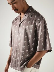 SUMWON Villa Pool Bar Beach Club Monogram AOP Short Sleeve Boxy Satin Camp Collar Button-Up Shirt Summer Holiday - Brown - View 5
