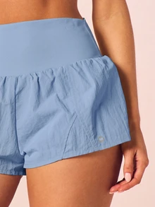 MISSGUIDED 高腰飄逸跑步短褲 附抓褶裙襬 夏季健身運動服 - 淺藍色 - 查看 4