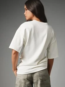MISSGUIDED Oversized Boxy Crew Neck Short Sleeve T-Shirt With Pearl Button Ruched Hem Detail Casual Summer Top - White - View 2