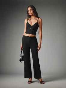 MISSGUIDED 腰帶式V領細肩帶短版背心上衣與喇叭寬褲套裝 - 黑色 - 查看 1