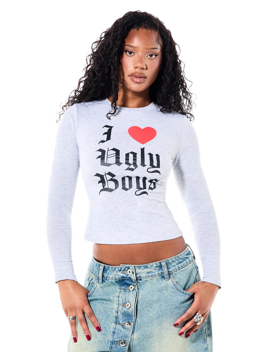 SUMWON WOMEN I Love Ugly Boys Graphic Print Long Sleeve Crew Neck Fitted Crop Top Gothic Text Statement Tee Fall Winter - Grey - View 1