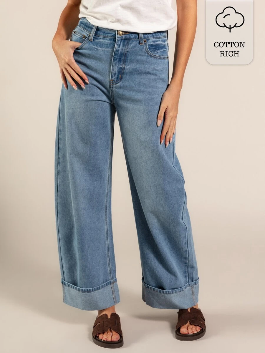 Rouah Jeans cómodos y holgados de pierna ancha con dobladillo enrollado para mujer - Jeans de vacaciones, jeans diarios, denim casual, denim de verano, denim de otoño - Lavado ligero - Ver 1