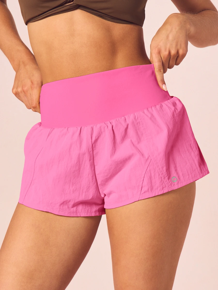 MISSGUIDED 高腰梭織跑步短褲,附彈性腰帶,流暢廓形,適合夏季健身 - 粉色 - 查看 1