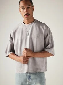 SUMWON Studios Oversized Boxy Crop Tee With Circle Chest Logo And Full Back Graphic Text Print - Grey - View 2