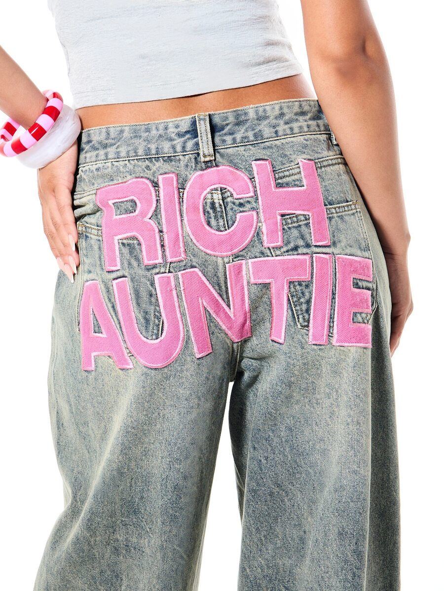 SUMWON WOMEN Rich Auntie Applique Wide Leg Baggy Jeans With Bold Back Text Print, Full Length, Low Rise, Vintage Wash Denim - Blue - View 1