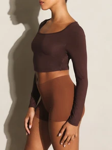 11SKNDS Long Sleeve Scoop Neck Fitted Crop Top Soft Knit Midriff Baring Style Perfect For Casual Everyday Layering Body - Coffee Brown - View 2