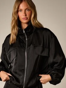 AiiRZ Chaqueta Bomber Oversize de Satén con Cuello Alto, Cierre de Cremallera Completo y Mangas Abullonadas para Noches de Otoño e Invierno - Negro - Ver 4